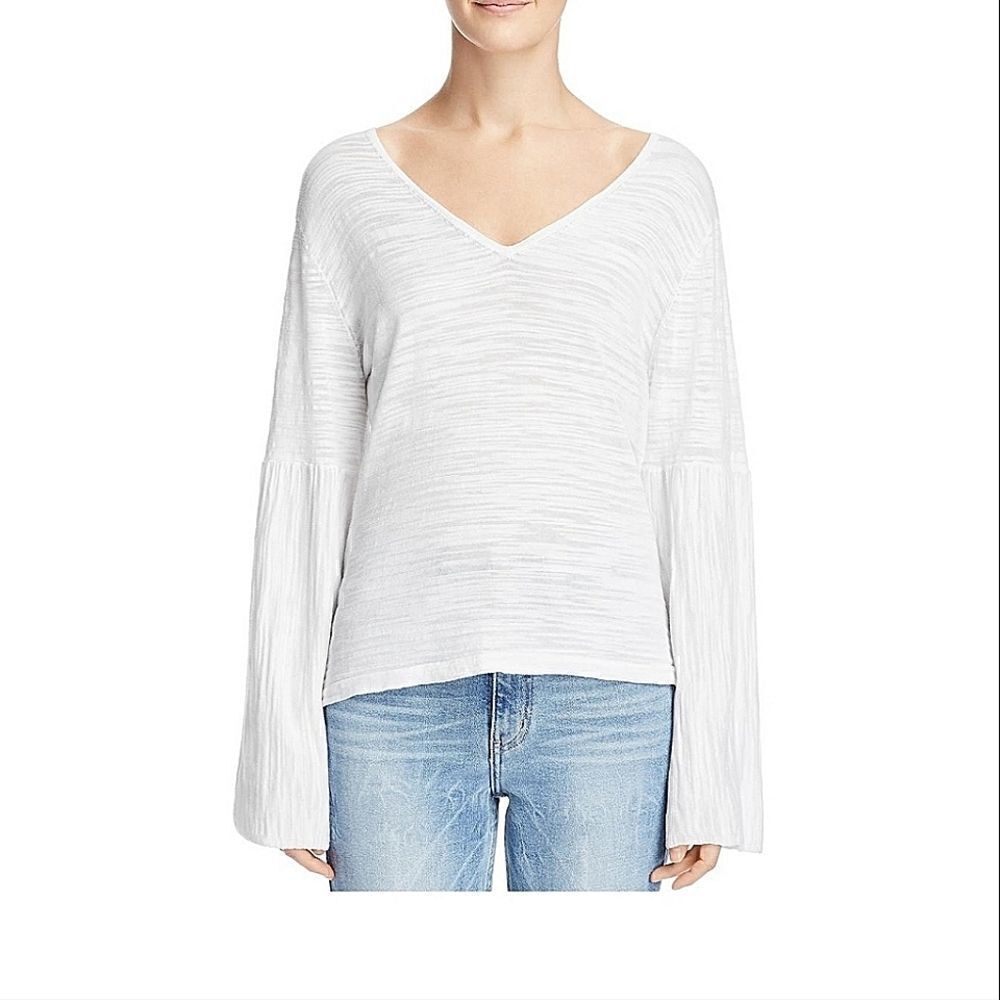 Minnie Rose Boho White Bell Sleeve V-neckline Shirt L